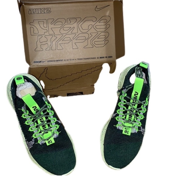 Nike Space Hippie 01. Black/ Neon Green. Men Size 11 1/2 - Picture 2 of 7
